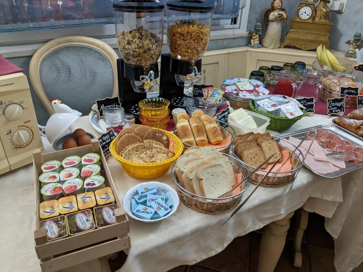 D'Elite Room & Breakfast Ferrara Exteriör bild